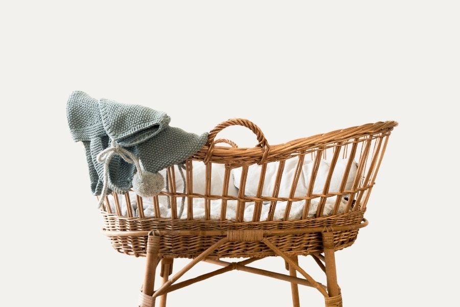 The Timeless Charm of Traditional Cradles: A Heritage of Love and Care