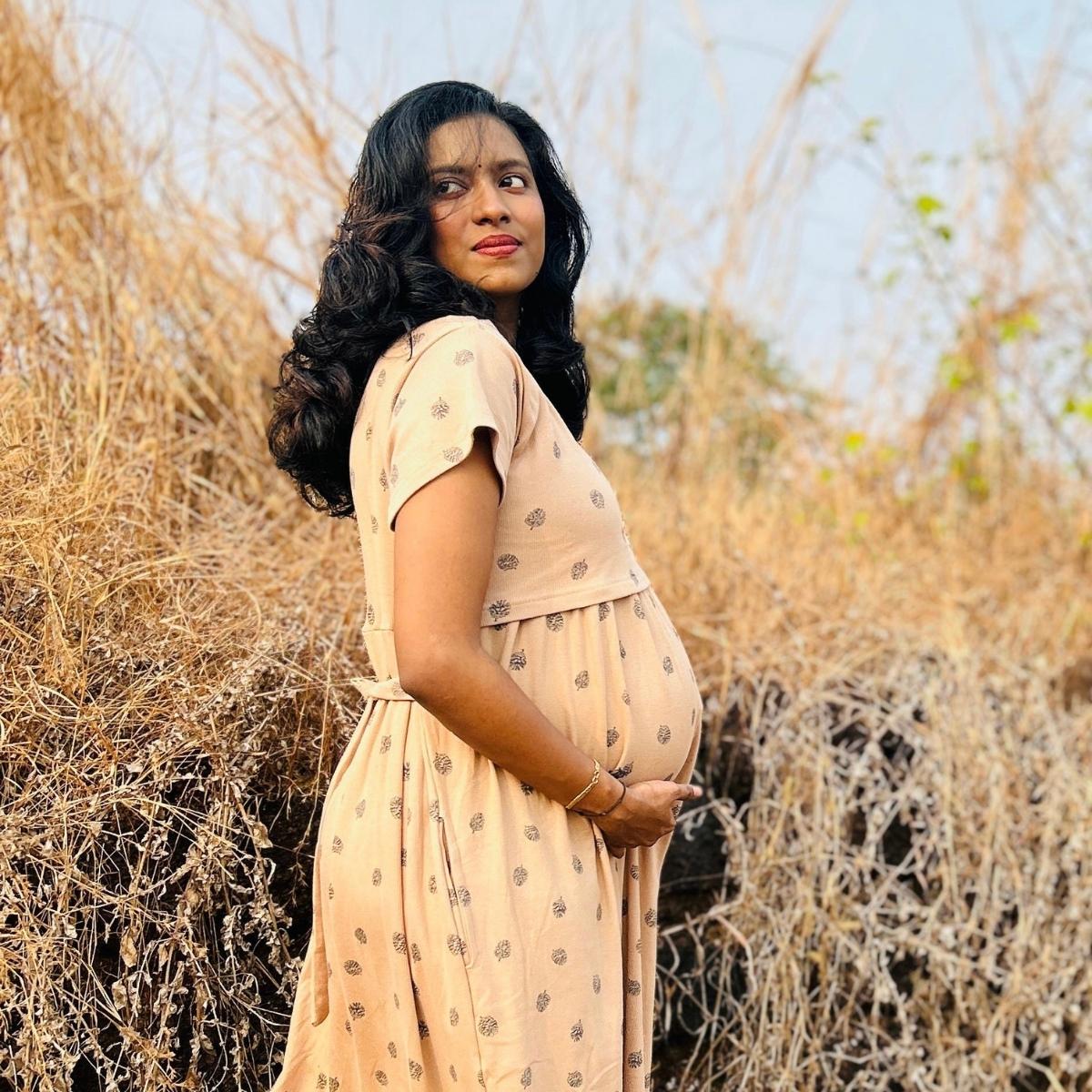 Zipless Maternity Wear – Effortless Comfort for Every Stage